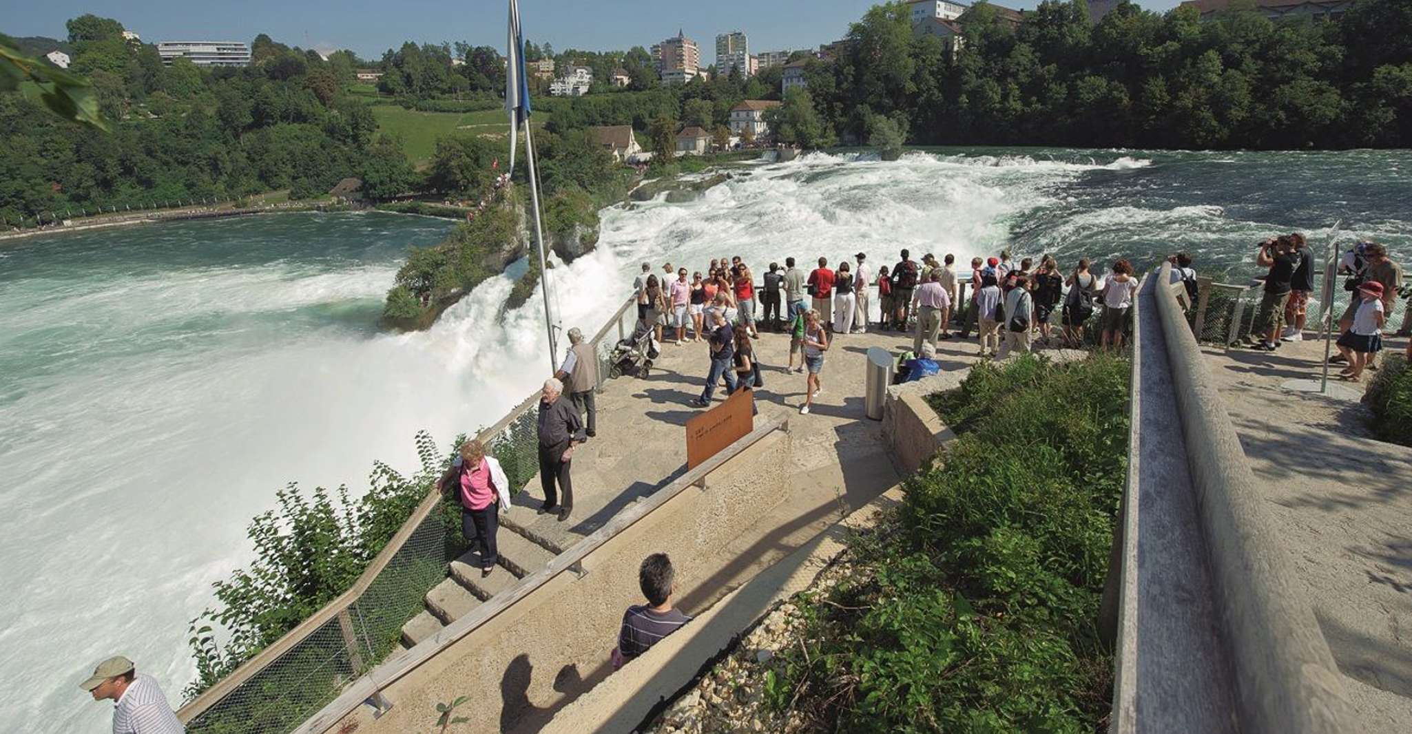 From Zürich, Stein am Rhein and Rhine Falls - Housity