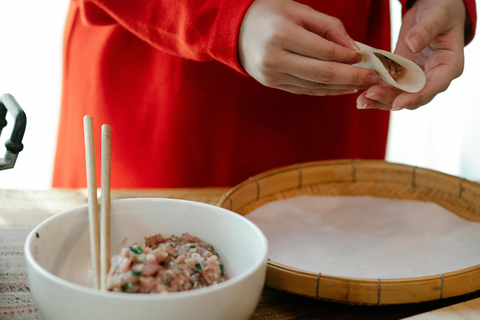 Shanghai: Dumplings and Kung Pao Chicken Cooking Class