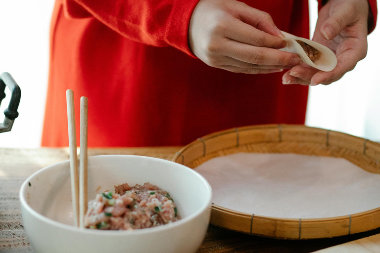 Shanghai: Dumplings and Kung Pao Chicken Cooking Class