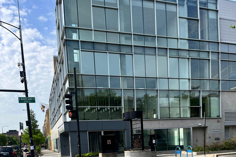 Tour Chicago LGBTQ+ Style