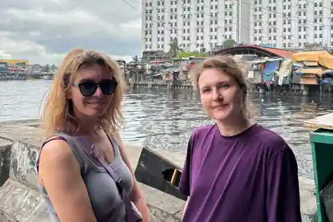 Manila slums: happy land, smokey mountain and ugbo food tour