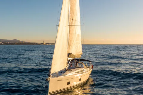 Experiencia de navegación al atardecer en Maspalomas