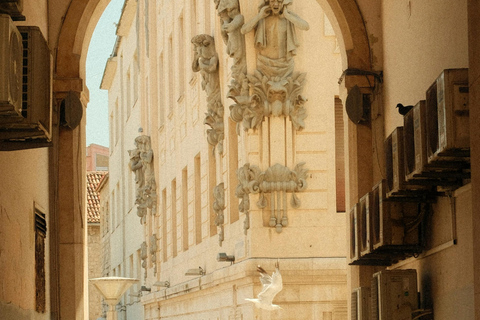 Split Then & Now: Palace & City Life – Small Group Tour