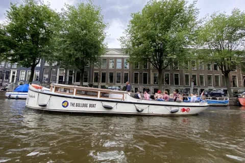 Amsterdam: The Bulldog Boat Smoke and Booze Cruise