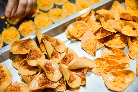 Ayutthaya : Street Food Tour with Hotel Pickup and Guide