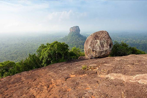 Kandy: Sigiriya & Dambulla Private Day Trip by Tuk-Tuk