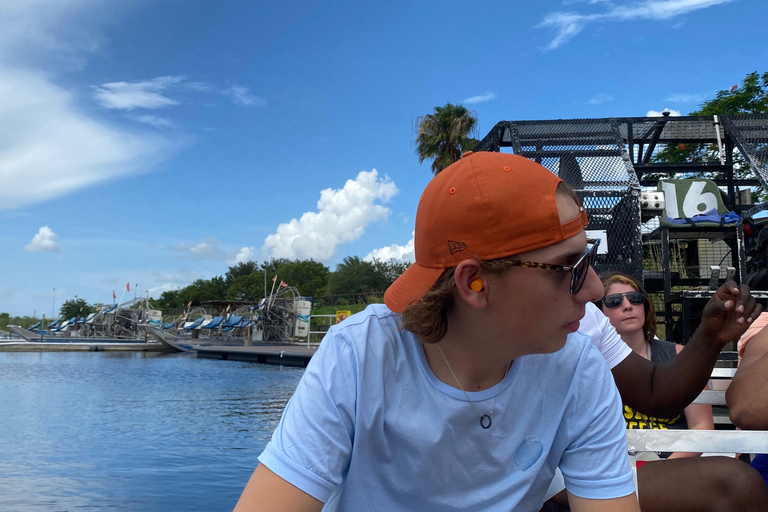 Miami: Everglades Airboat, Wildlife Show & Transfer Spanish