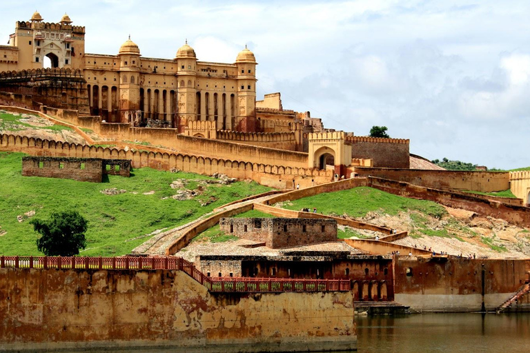 From Delhi : Jaipur Tour From Delhi - All inclusive This Optional include Car Guide only
