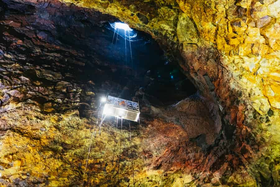 Reykjavik: Geführte Wanderung zum Vulkan Þríhnúkagígur. Foto: GetYourGuide