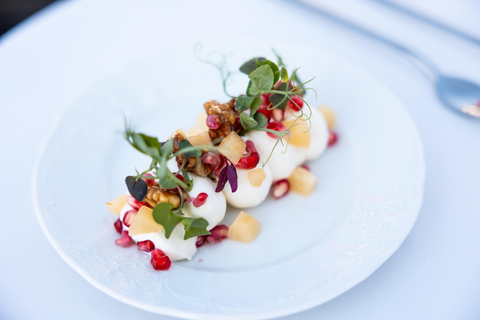 Prague: Sky Bar Aperitivo Menu with Drink & Panoramic Views 1-Hour Option with Aperitivo Menu and 1 Drink