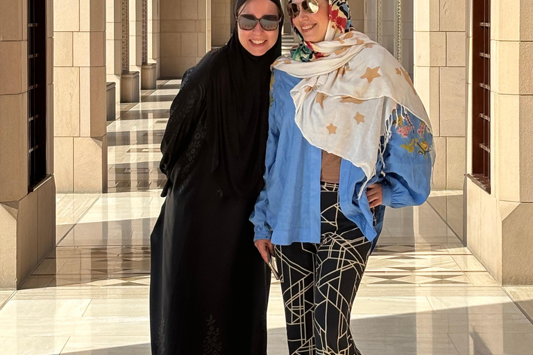 Oman: 8-Day Adventure Muscat, Wahiba Desert & Jebel Akhdar Oman: 8-Day Private Adventure