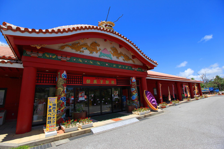 OkinawaSightseeing Bus ChuraumiAquarium/Ryukyu Village/BantaOd Palette Kumoji