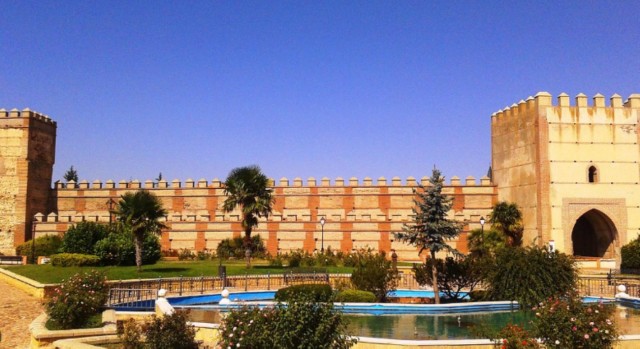 Visit Madrigal de las Altas TorresIsabel La Catolica Private Tour in Medina del Campo