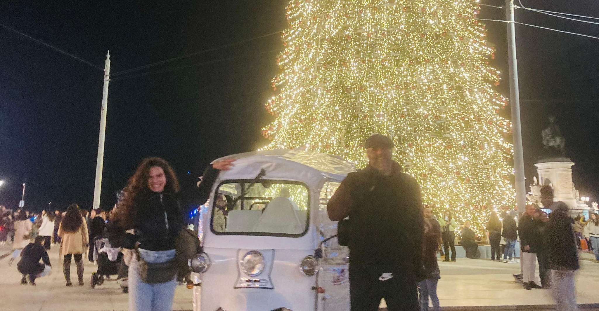 Lizbon, Noel Işıkları Turu Tuk Tuk - Hizvo