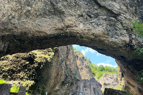 Small Group Tour: Garni, Geghard, Breathtaking Ararat View!