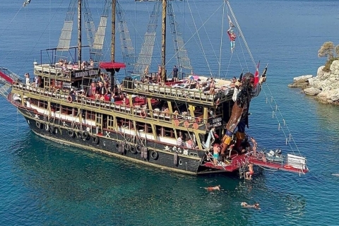 Bigboss Pirate Boat