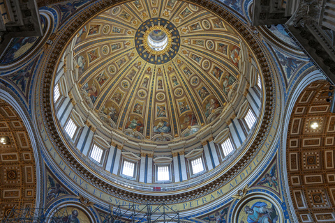 Rome: St. Peter’s Basilica & Underground Tombs Tour Group Tour in French