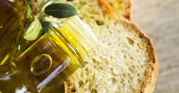 Córdoba: Extra Virgin Olive Oil Tasting with 4 Local Oils