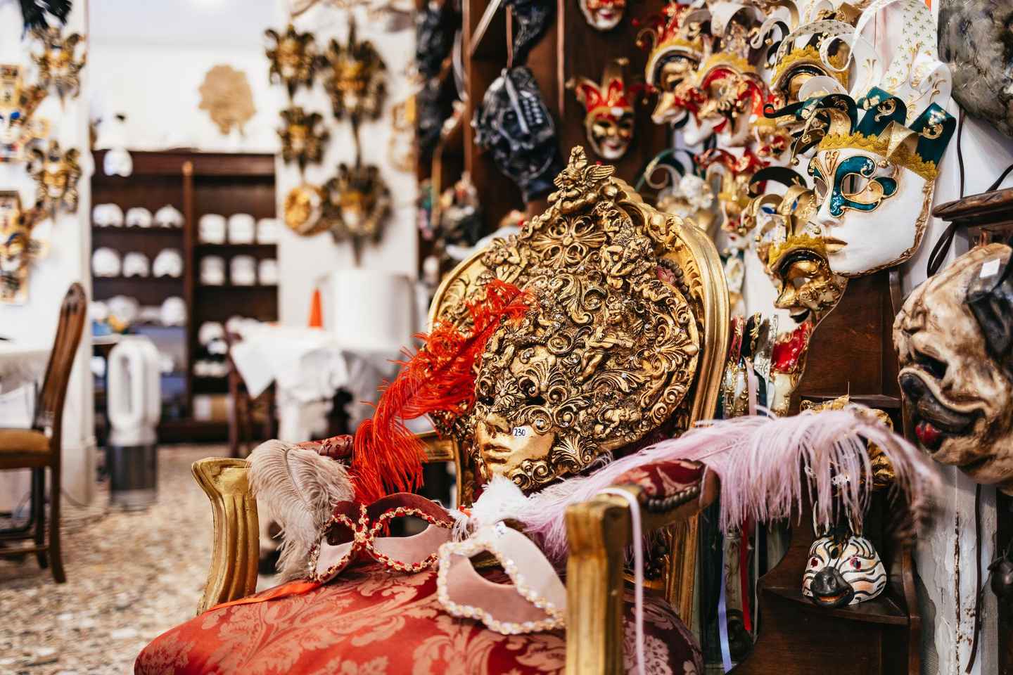 威尼斯：亲手绘制威尼斯面具