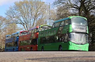 Edinburgh: Hop-On/Hop-Off-Bustour mit Live-Guide
