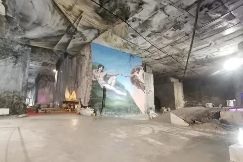 Carrara Marble-Day-Tour - enjoy fun, music and food-tasting