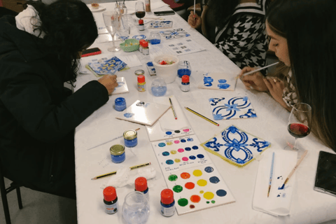 Porto : Atelier de peinture sur carreaux avec un verre de Porto