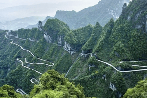 Excursão à montanha Tianmen de Zhangjiajie e show das fadas raposas de Tianmen