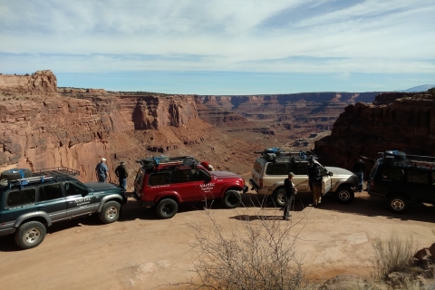 De Moab: excursion d'une demi-journée sur l'île de Canyonlands dans le ciel en 4x4