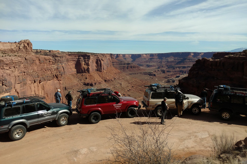 Desde Moab: tour de medio día en 4x4 por la isla Canyonlands en el cielo