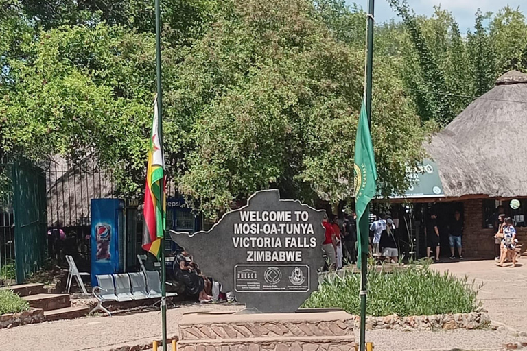 Victoria Falls Zimbabwe: Guided Walk for First-Time Visitors