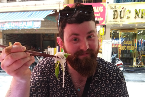 Hanoi: Small-group Street Food and Walking Tour