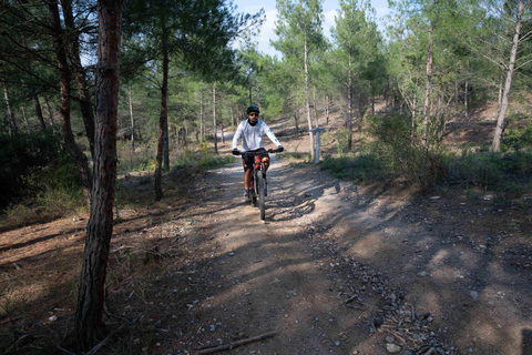 Thessaloniki: E-bike avontuur door de natuur &amp; in de stadE-bike avontuur in Thessaloniki