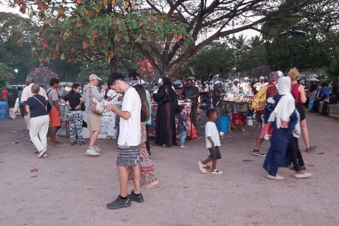 Stadstur i Stone Town, Prison Island, solnedgång och nattlig matmarknadTur utan upphämtning och avlämning vid hotell