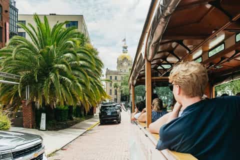 Savannah: History and Sightseeing Trolley Tour