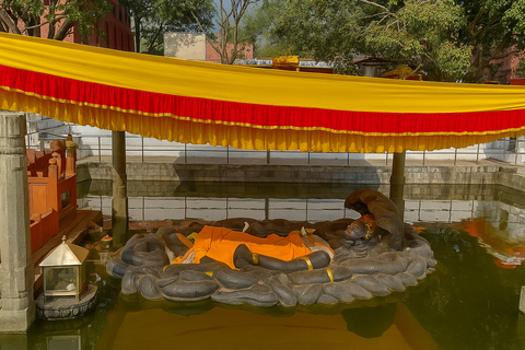 Kathmandu: Tarebhir, Nagi Gompa, & Budhanilkantha Day Hike