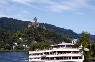 Cochem: Panorama-Rundfahrt 1 Stunde, Ausstieg in Ernst möglich