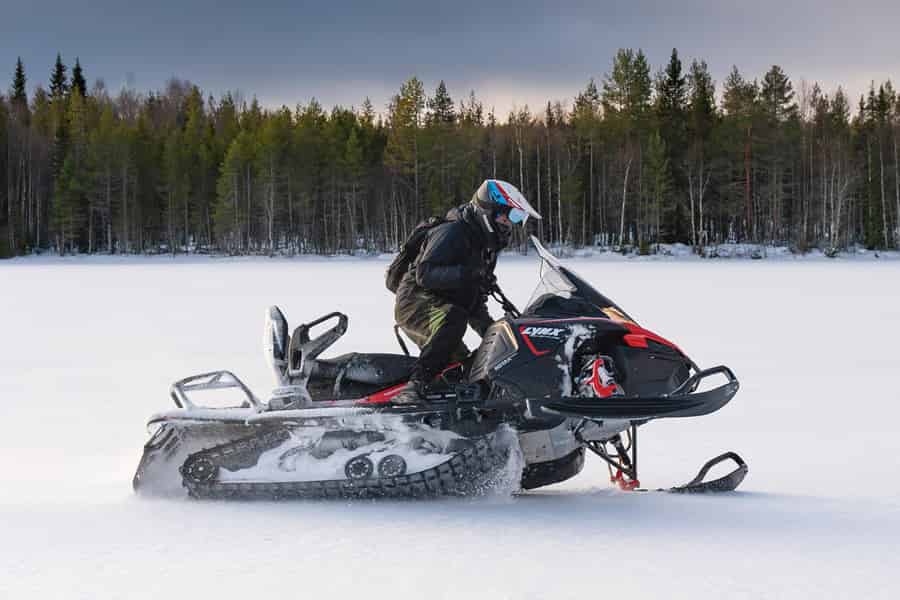 Rovaniemi: Abenteuer Schneemobilsafari. Foto: GetYourGuide Rovaniemi: Abenteuer Schneemobilsafari. Foto: GetYourGuide