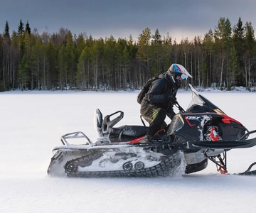 Rovaniemi: Snowmobile Safari Adventure