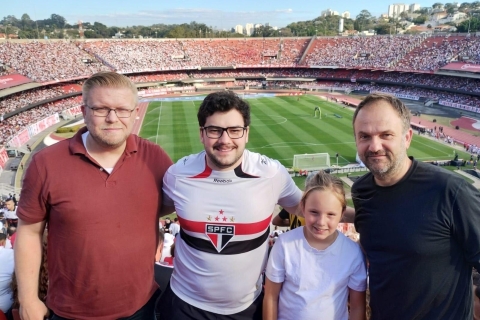 São Paulo: Besuche ein Spiel des São Paulo FC mit einem EinheimischenSão Paulo FC Spiel im Morumbi Stadion