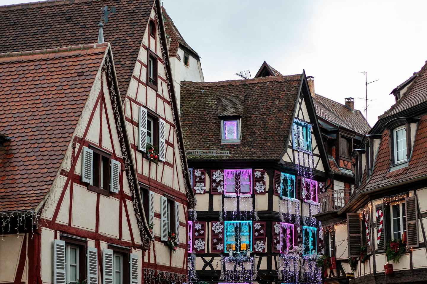 ストラスブール発 コルマール・リクヴィール・エギスハイム日帰りツアー