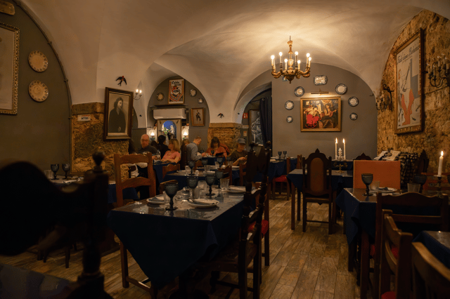 Lisbon - Fado Concert with Portuguese Dinner