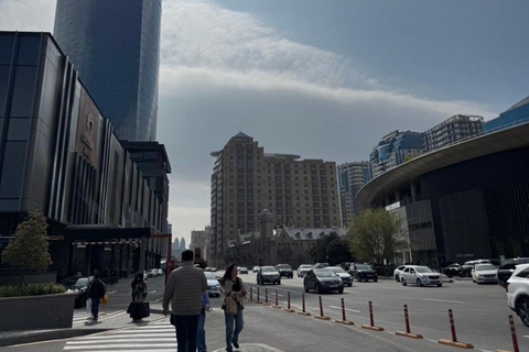 Modern Baku: Architecture & Urban Transformation Tour