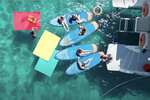 Palma: Deluxe Catamaran with Snacks, Drink, SUP & Snorkeling