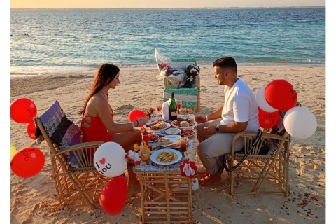 Hurghada: Ein romantisches Abendessen auf der Insel - Antragstour