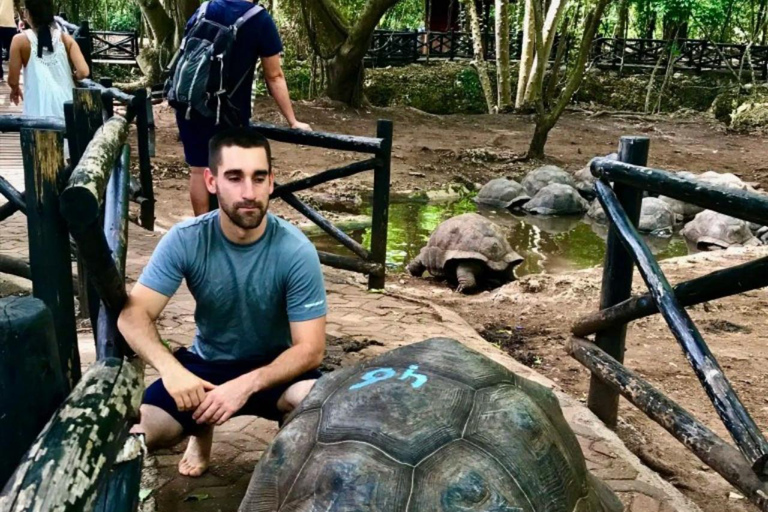 ZANZÍBAR: Stone Town, Prison Island y Nakupenda SandbankTOUR PRIVADO SIN SERVICIO DE REGRESO AL HOTEL