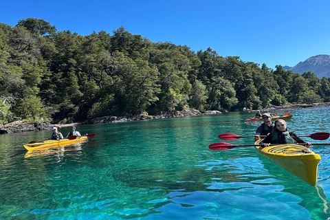 Villa la Angostura: Half Day Kayak Tour with Picnic