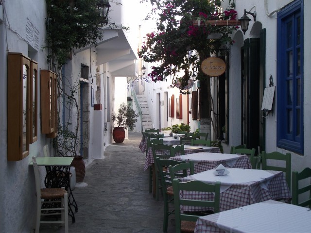 Visit Milos Gastronomy land tour in Sifnos, Greece