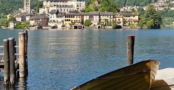 Orta San Giulio: Guided visit at sunset