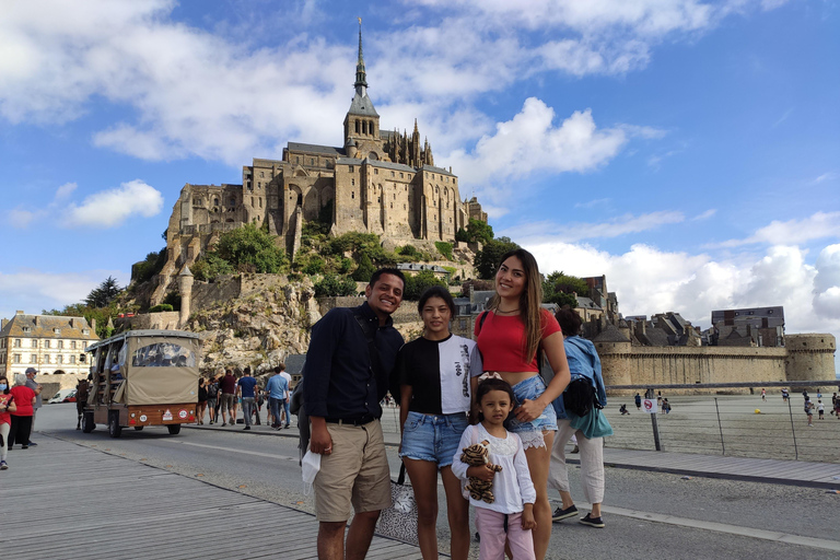 From Paris: Full-Day Mont Saint-Michel Excursion in Spanish