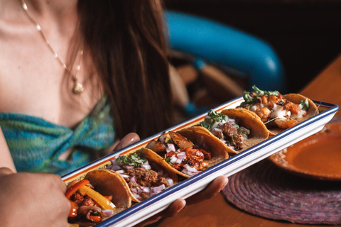 Cancun: lunch z nieograniczoną ilością tacos i zakupy z przewodnikiemNieograniczony lunch z taco i zakupy w Cancún